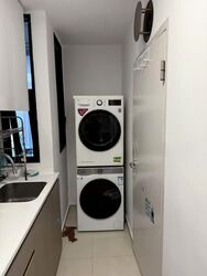 The Trilinq (D5), Condominium #600320551